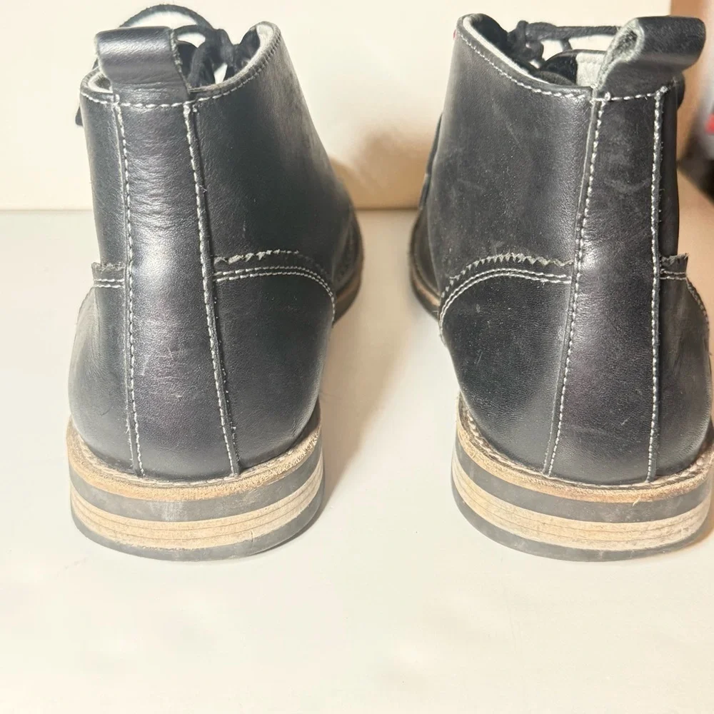 Original Penguin Black Leather Chukka Boots